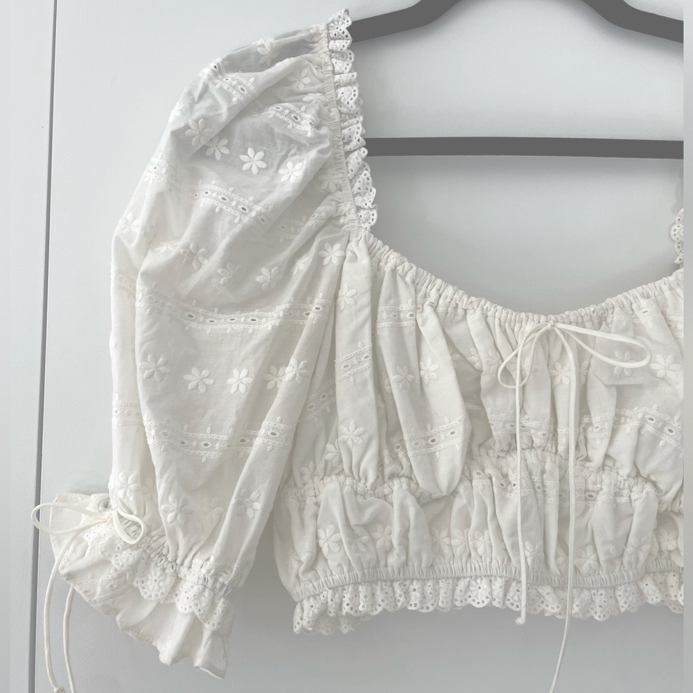 for love and lemons iris crop top🐇